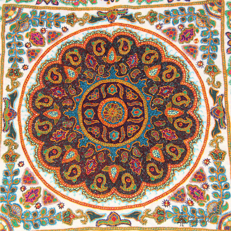 Persian ethnic hand embroidery mandala tapestry wall hanging