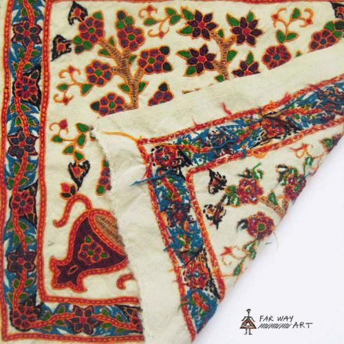 Persian traditional hand embroidery (Pateh) hand embroidery pateh farwayart