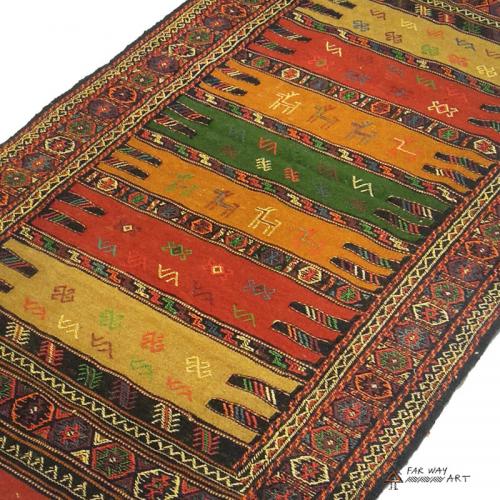 Persian nomadic kilim ( Kurdish Sofreh )