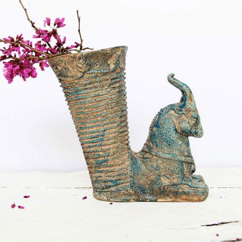 Pottery Vase In The Shape Of An Ancient Persian Rhyton persian pottery2 farwayart